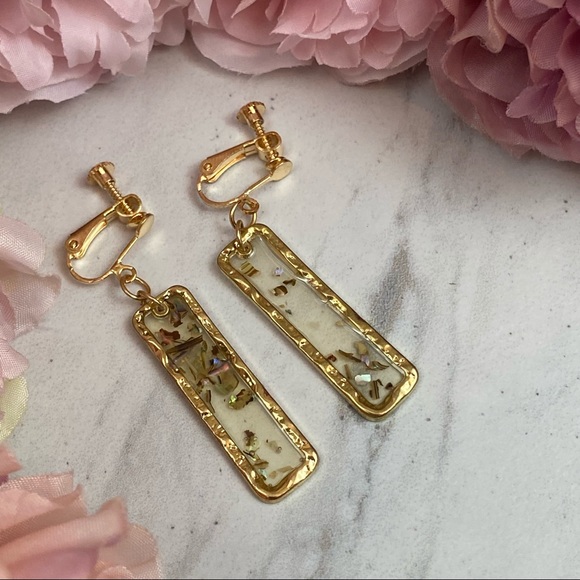 Boho Gilded Gold Rectangular Shell Dangle Earrings - Picture 12 of 16